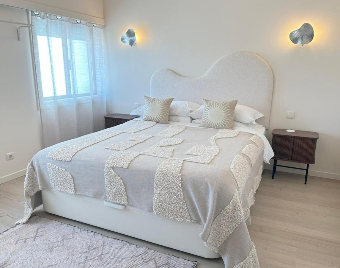 Ferienwohnung Groovy Caparica Gem With Large Sunny Terrace Costa da Caparica Exterior foto
