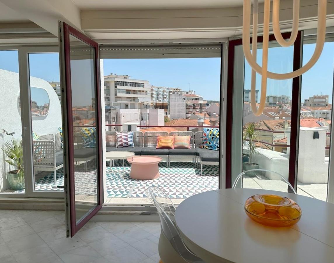 Ferienwohnung Groovy Caparica Gem With Large Sunny Terrace Costa da Caparica Exterior foto